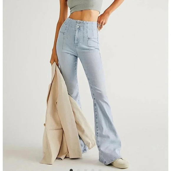 New Free People Jayde Flare Jeans High Rise in Light Blue Sea Wash - Picture 1 of 11